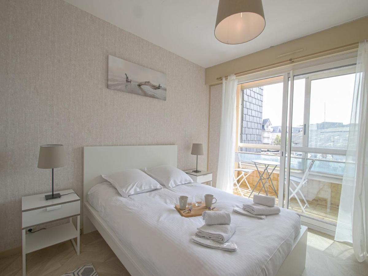 Le Greement - Appt Vue Sur Le Port Apartment Courseulles-sur-Mer Exterior foto
