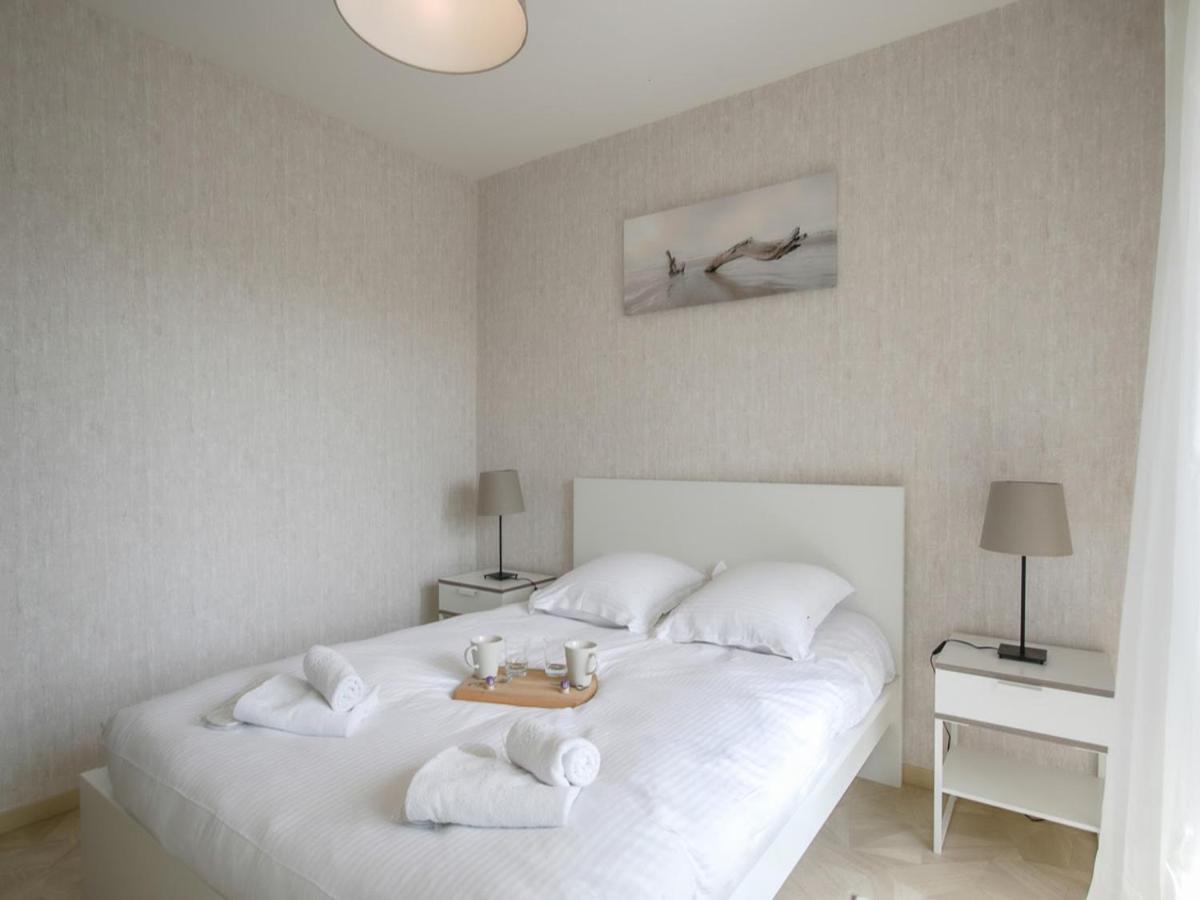 Le Greement - Appt Vue Sur Le Port Apartment Courseulles-sur-Mer Exterior foto